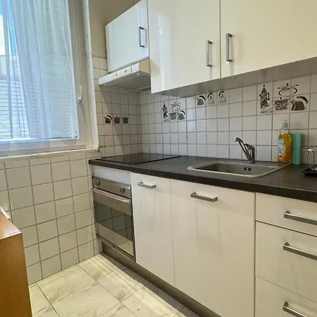 Monaco Central Duplex, 8 Sleeps Bnbrickeys Apartment *